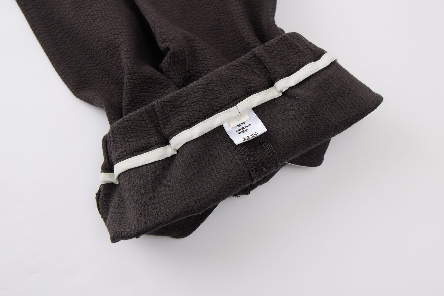 Baby Boys Sweatshirt Set-Dark Grey and Off-White-Elephant Applique with Dotted Pattern Long Sleeve Top and Matching Pants