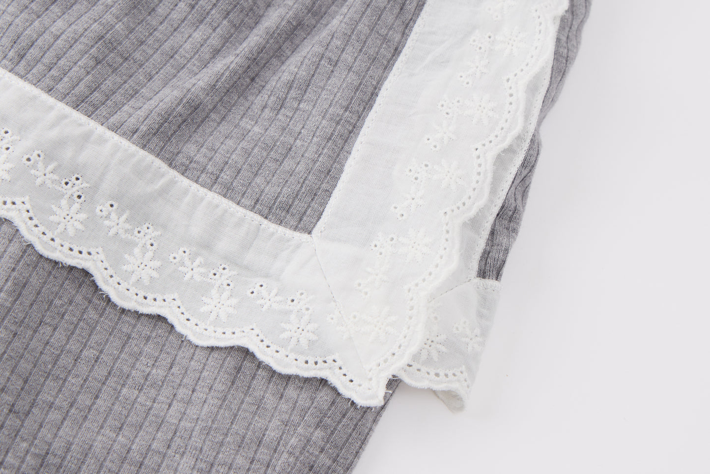 Baby-girl-grey-layered-lace-top-flare-pants-set